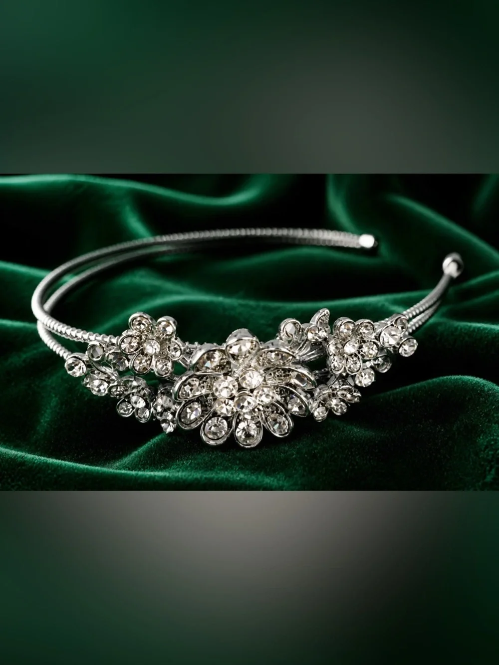 Unbranded sparkling silver